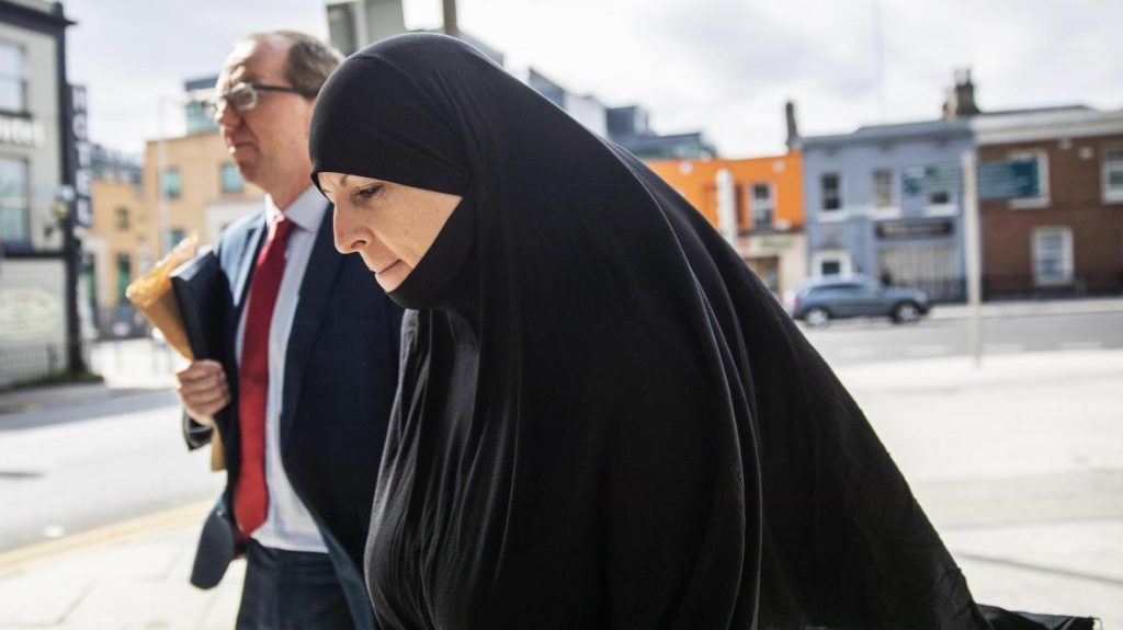 Lisa Smith wins legal battle in London court to the Decision to exclude her from the UK.